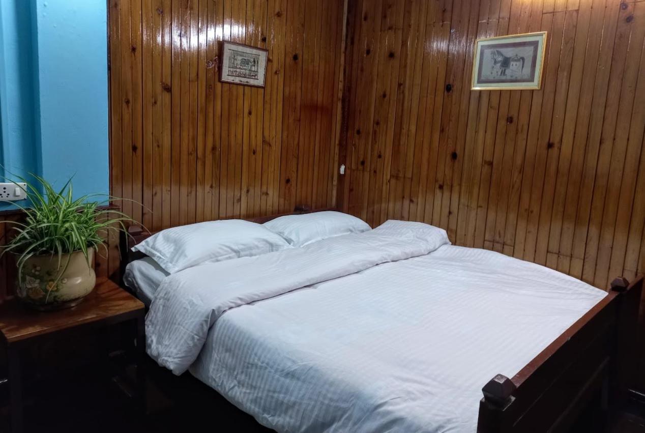 West Point Backpackers Hostel 다르질링 외부 사진